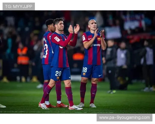 西甲：巴萨5-1大胜奥萨苏纳，莱万多次破门表现出色，巴萨对战奥萨苏纳